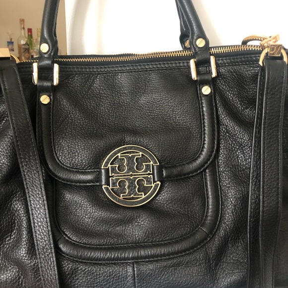 Tory Burch handbag with gold detail. - Picture 2 of 2